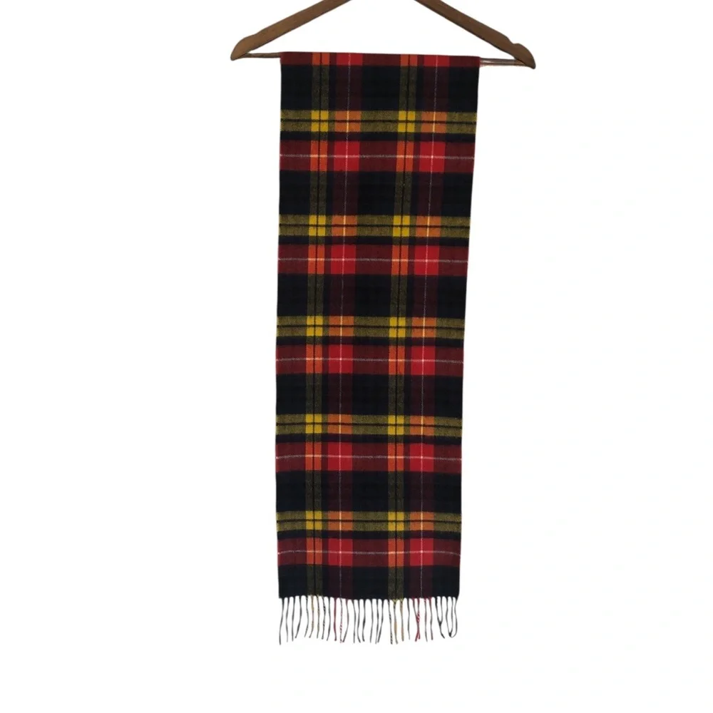 Giorgio Armani Muffler 100% Cashmere Tartan Plaid Fringe Wrap Scarf